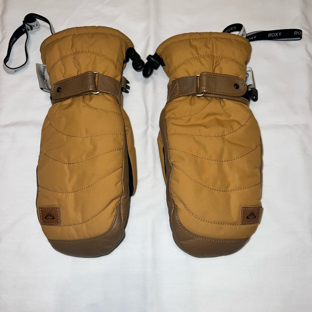 Roxy woman’s mittens- Small- Never been worn
